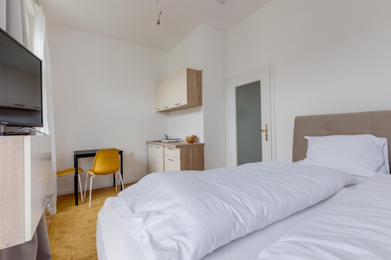 Jt'S Apartments Spanelska Str. Prague Extérieur photo